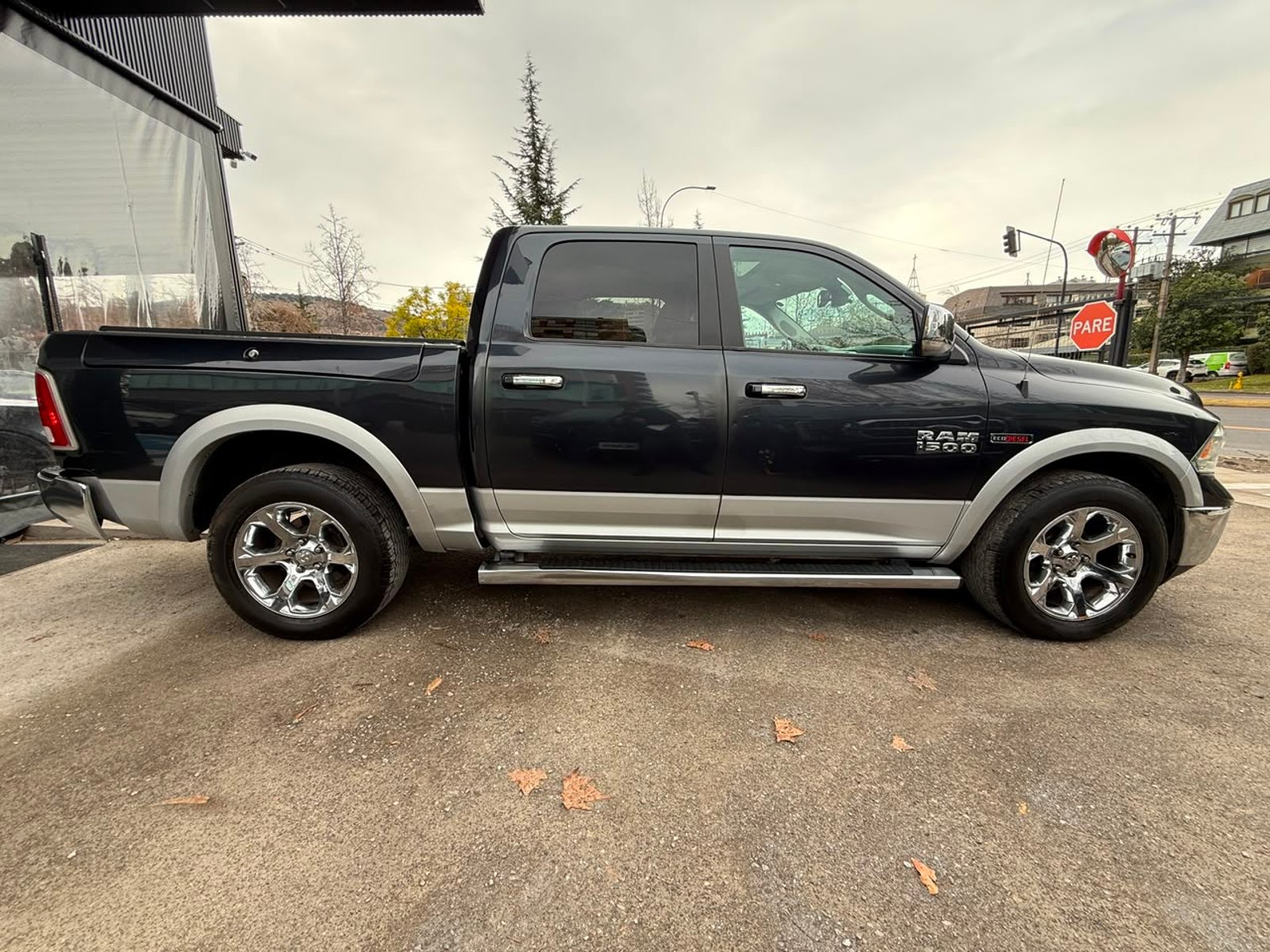 RAM 1500 2018 - Foto 3 de 20