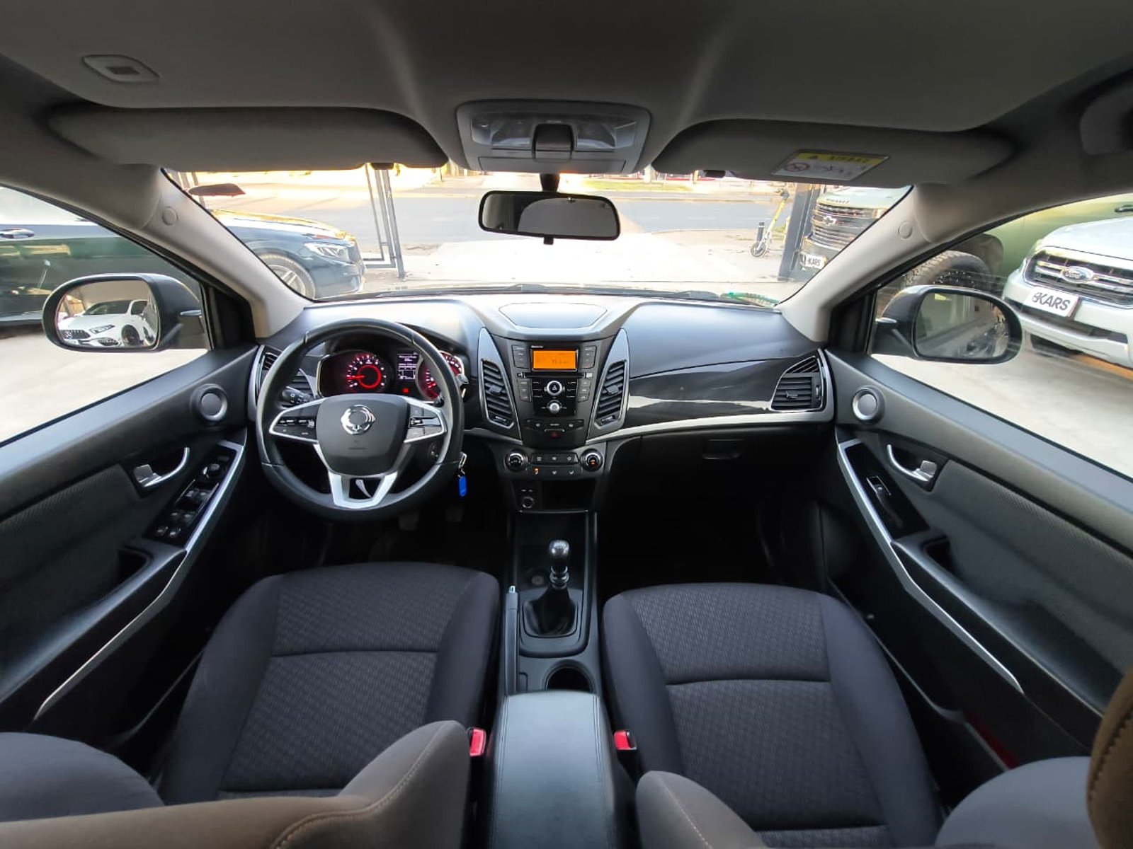 SSANGYONG Korando 2019 - Imagen 19 de 20