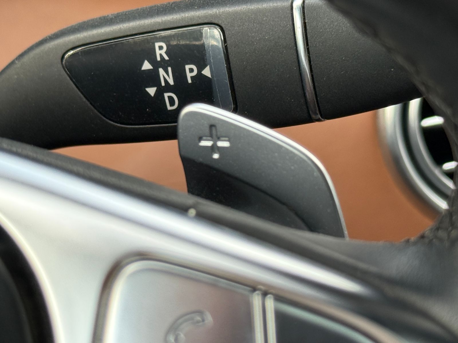 MERCEDES-BENZ S500 2017 - Imagen 17 de 20