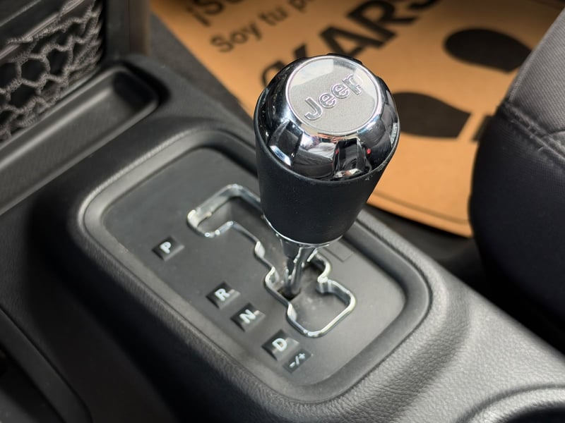 Jeep Wrangler Sport 2014 - Imagen 18 de 20