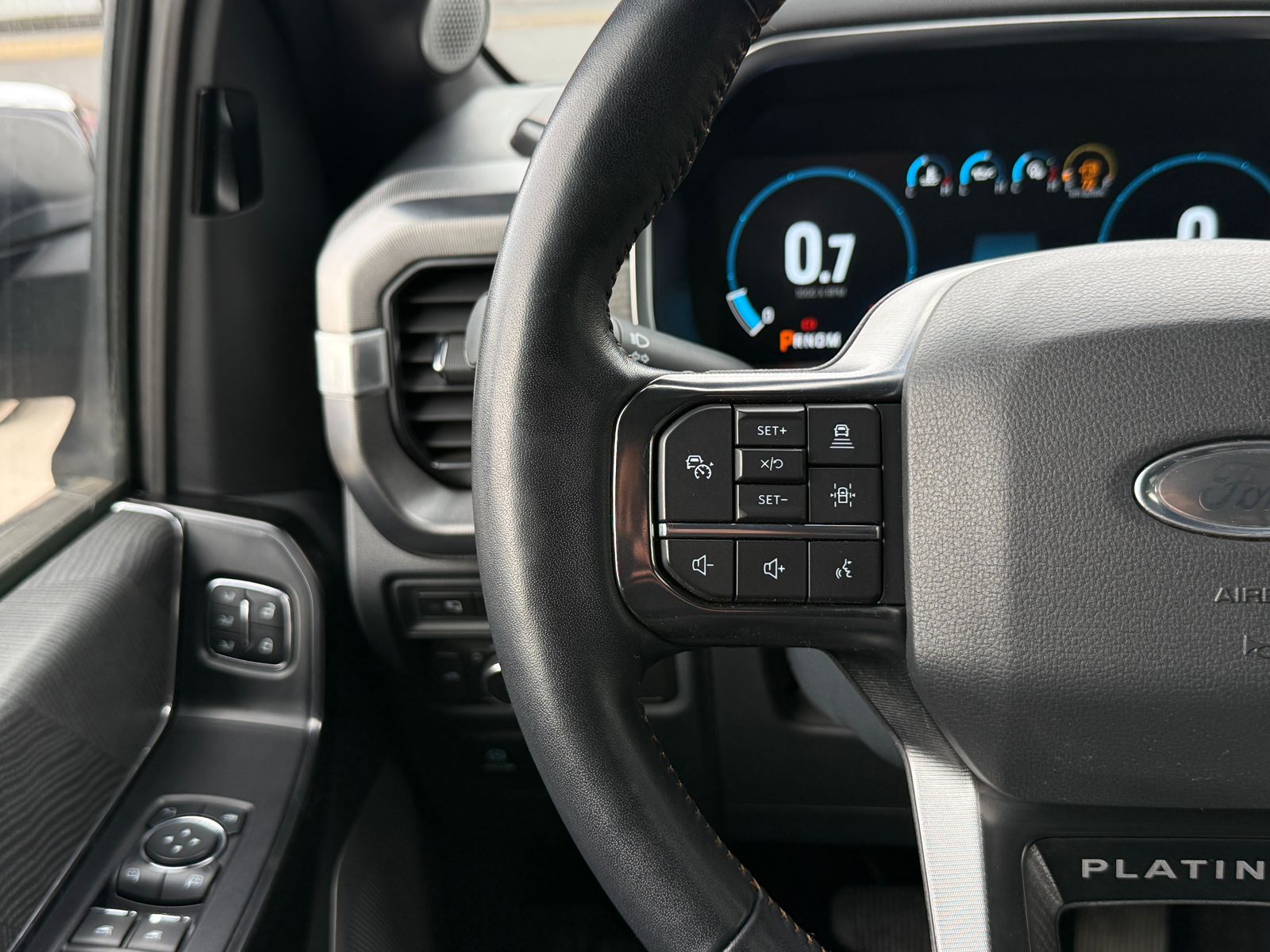FORD F150 2023 - Imagen 16 de 20