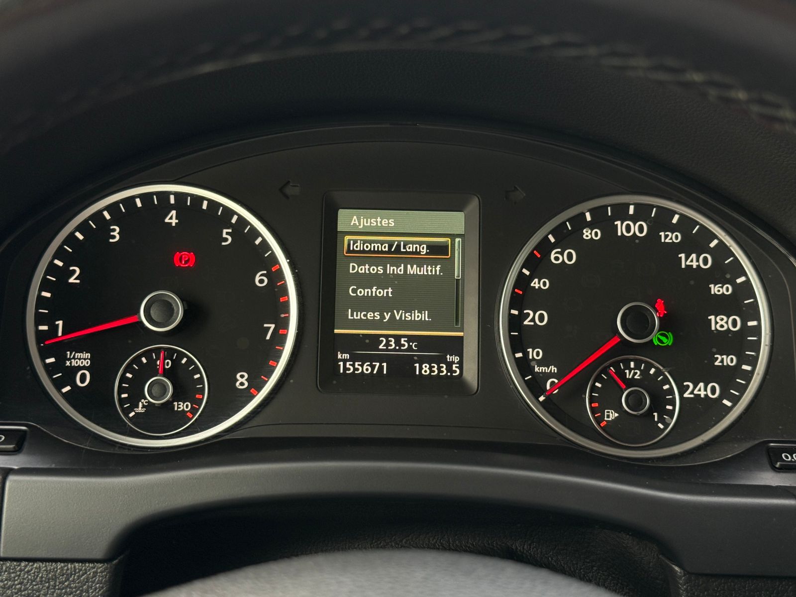 VOLKSWAGEN Tiguan 2014 - Imagen 11 de 20