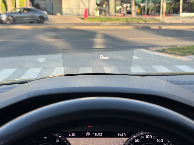 Volkswagen Tiguan Sport 2019 - Imagen 16 de 20