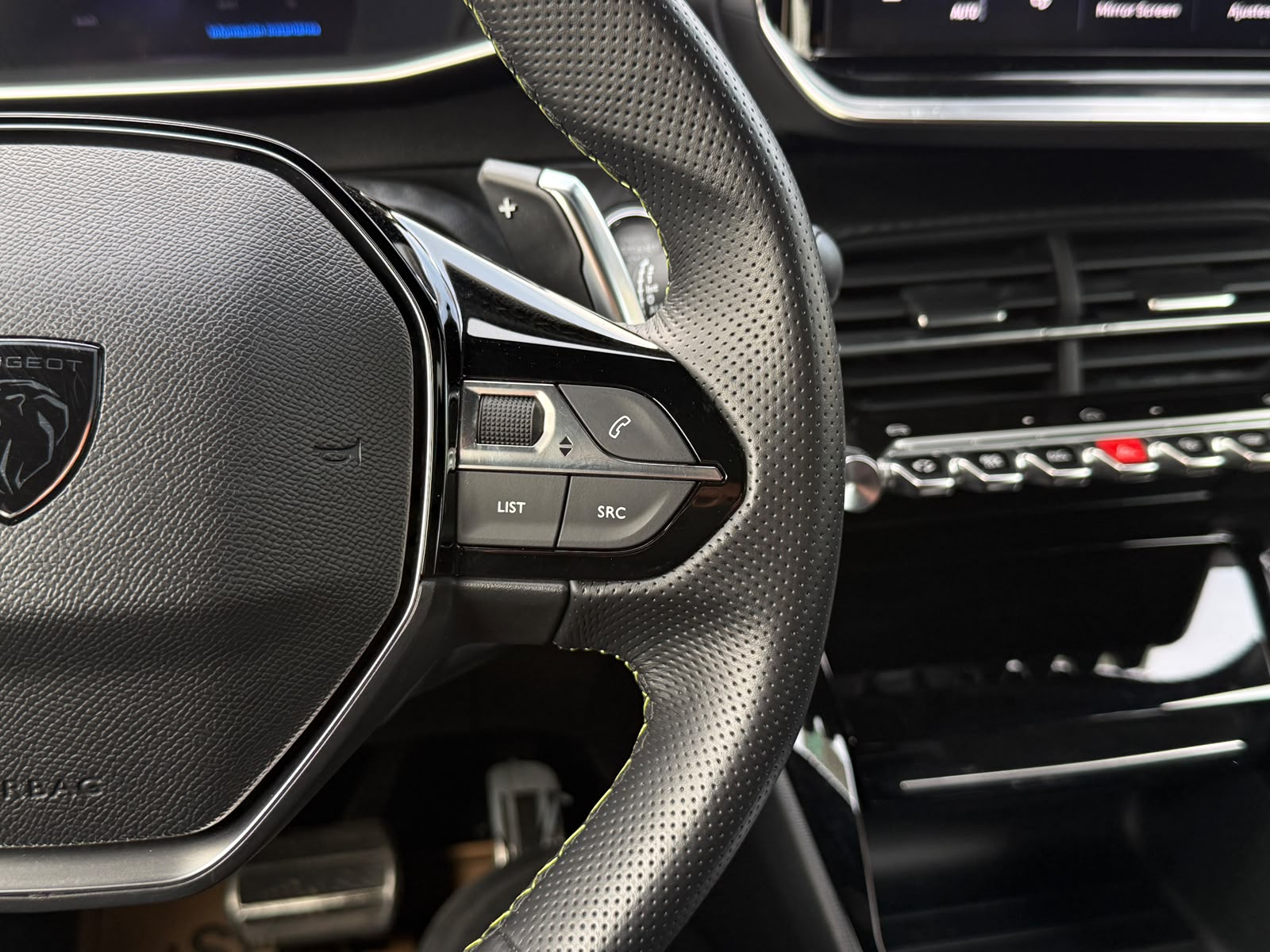 Peugeot 2008 2025 - Imagen 16 de 20