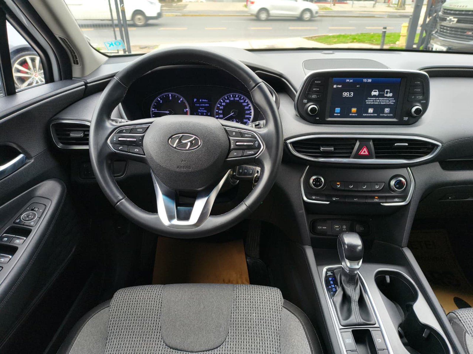 Hyundai Santa Fe 2019 - Imagen 13 de 20