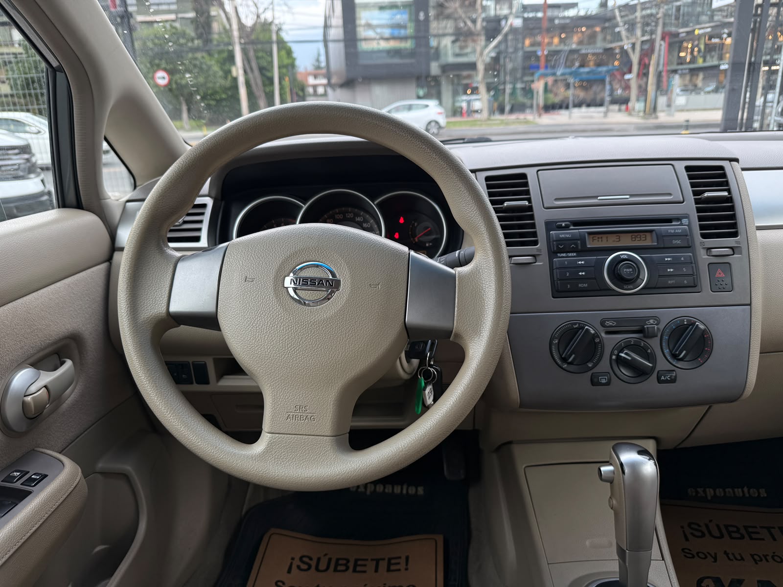 Nissan Tiida 2007 - Imagen 13 de 20