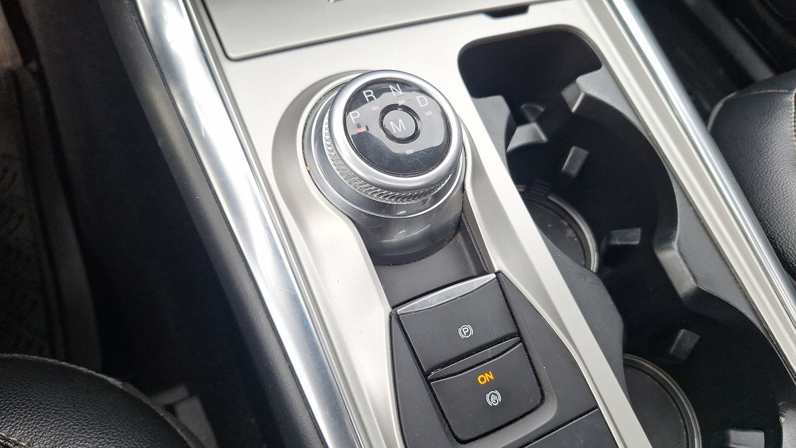 Ford Explorer 2021 - Imagen 11 de 17