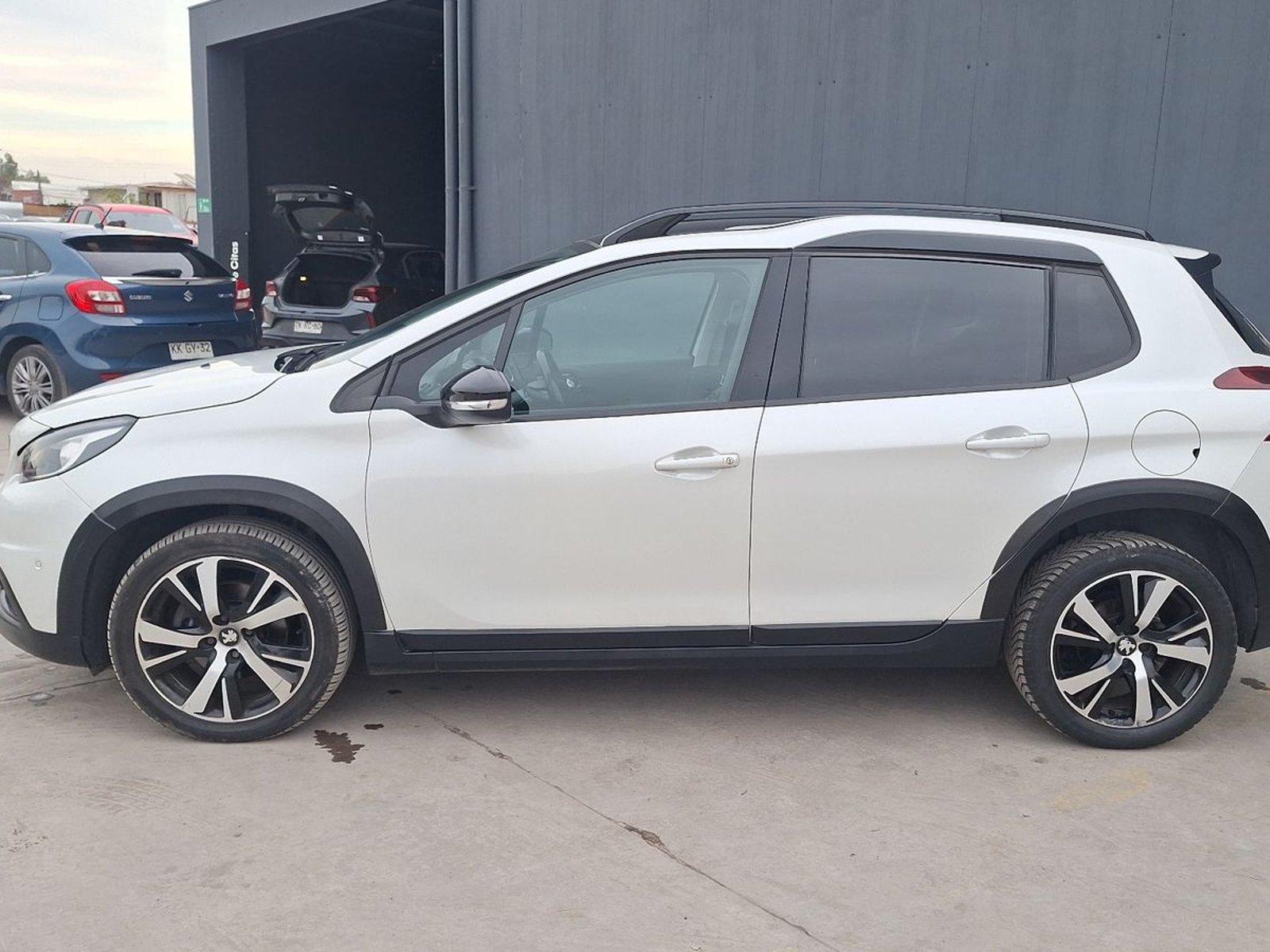 Peugeot 2008 2019 - Foto 2 de 16