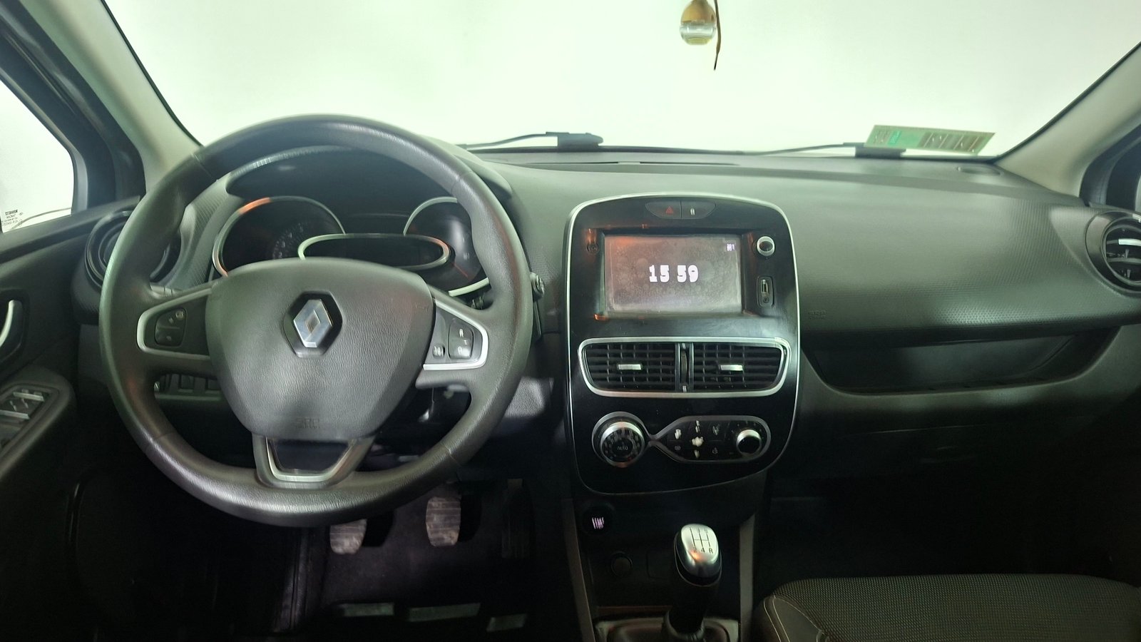 Renault Clio 2019 - Imagen 8 de 16