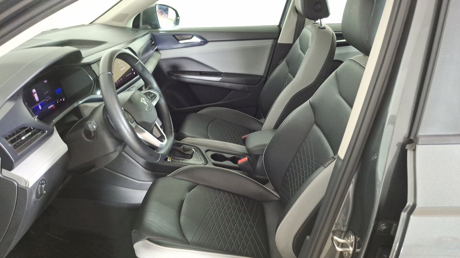 Volkswagen Taos 2024 - Imagen 13 de 16