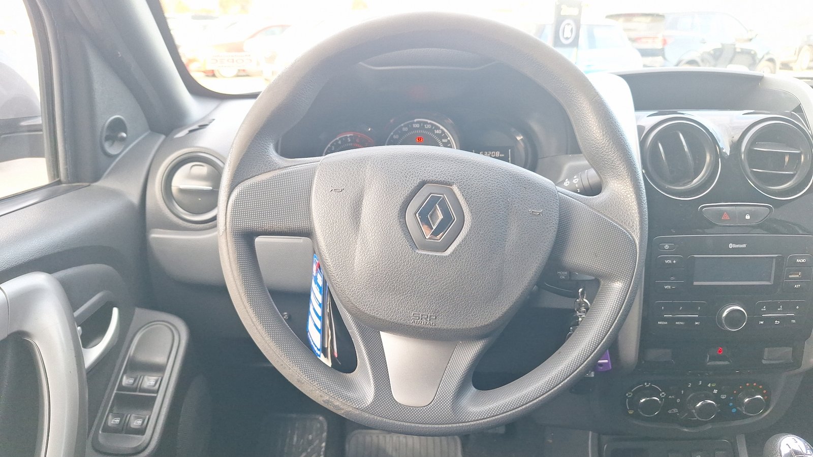 Renault Oroch 2022 - Imagen 8 de 14