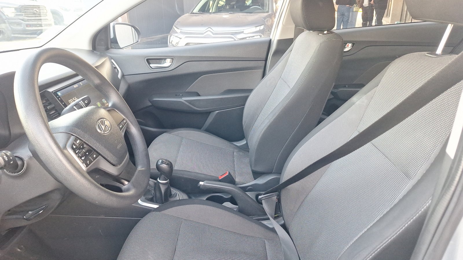 Hyundai Accent 2022 - Imagen 14 de 15