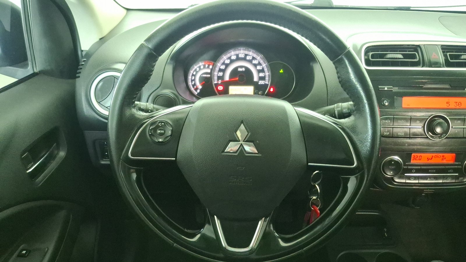 Mitsubishi Mirage 2018 - Imagen 8 de 15
