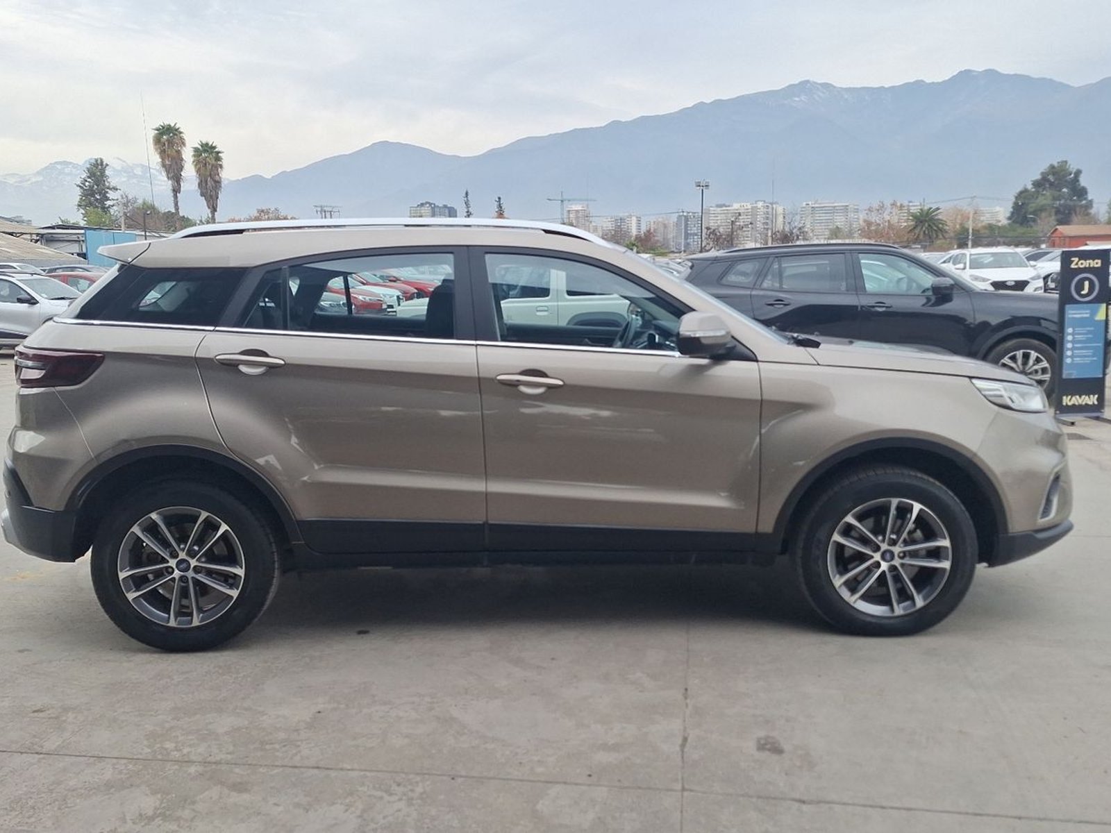 Ford Territory 2023 - Foto 5 de 16