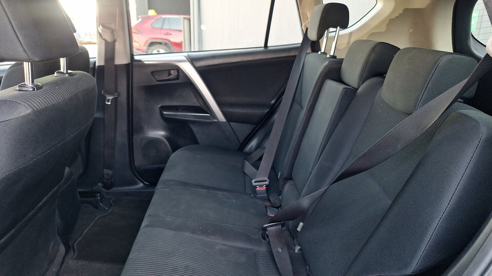 Toyota RAV4 2017 - Imagen 13 de 15