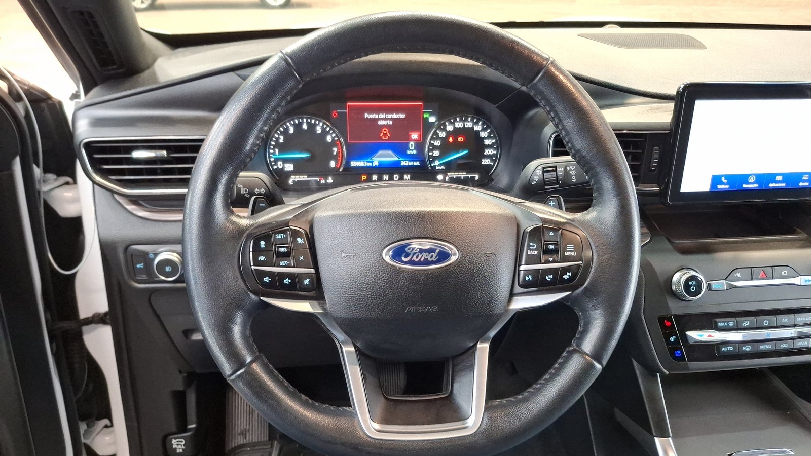 Ford Explorer 2020 - Imagen 8 de 17