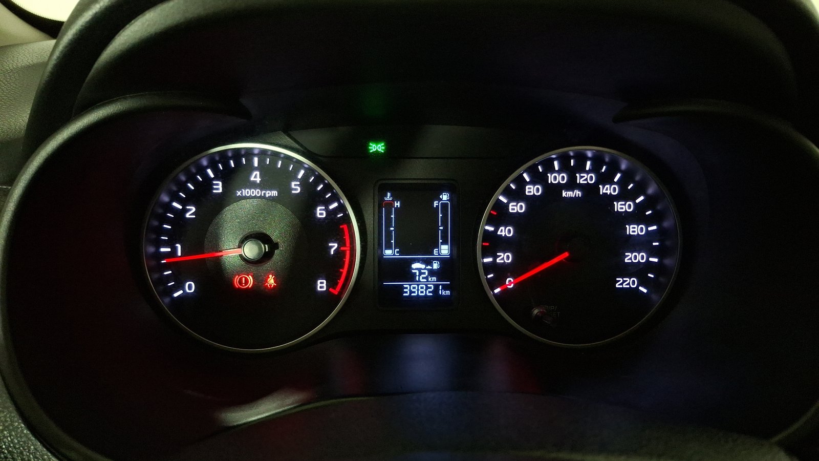 Kia Soluto 2023 - Imagen 9 de 16
