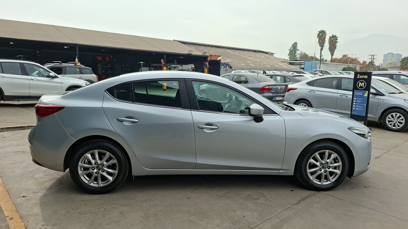 Mazda Mazda 3 2019 - Imagen 5 de 15