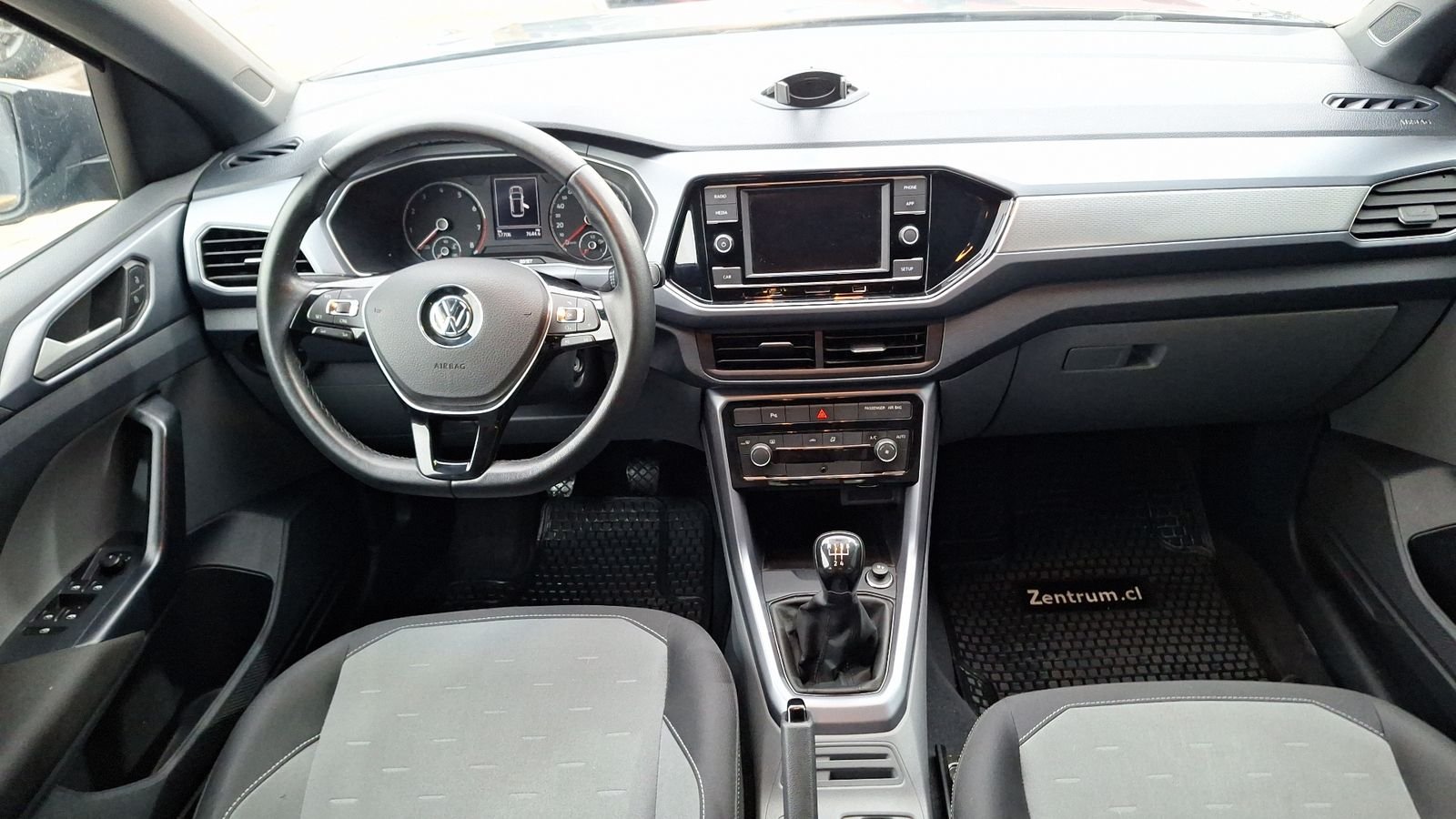 Volkswagen T-Cross 2020 - Imagen 6 de 15
