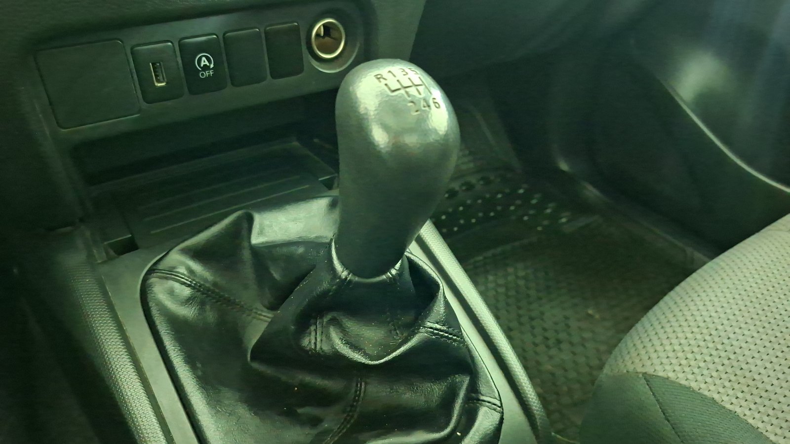 Mitsubishi L200 2024 - Imagen 12 de 16