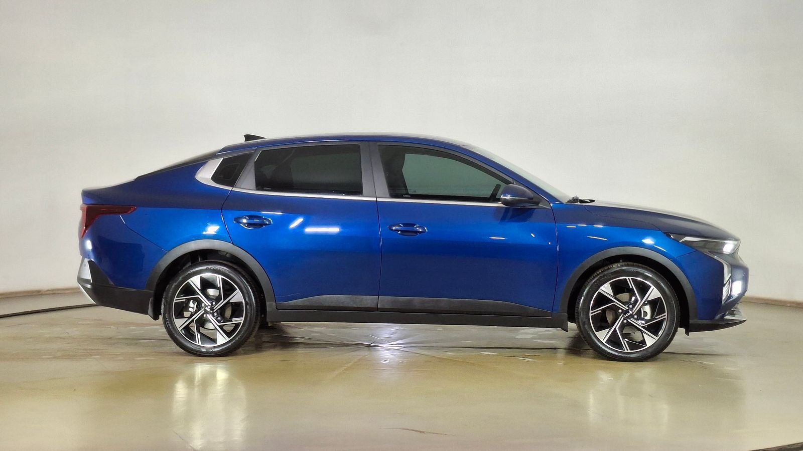 Kia K3 2024 - Imagen 4 de 16