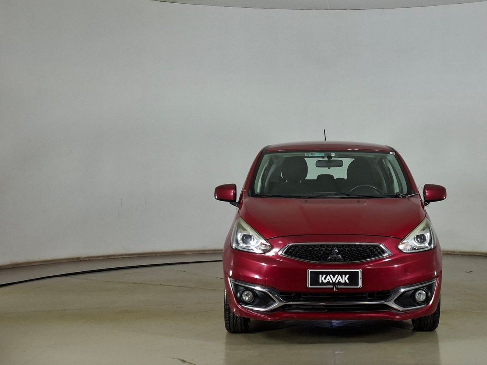 Mitsubishi Mirage 2018 - Foto 2 de 16