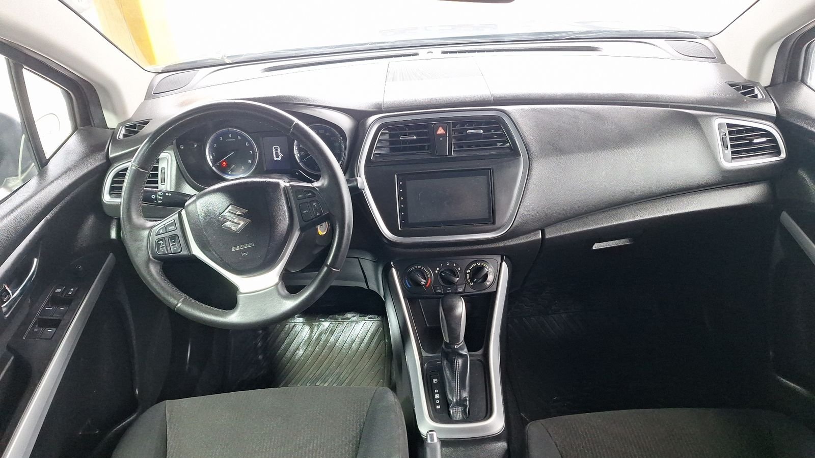 Suzuki S-Cross 2020 - Imagen 6 de 14