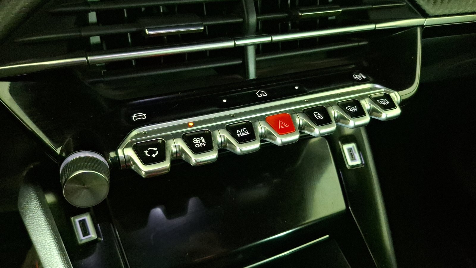 Peugeot 2008 2024 - Imagen 15 de 16