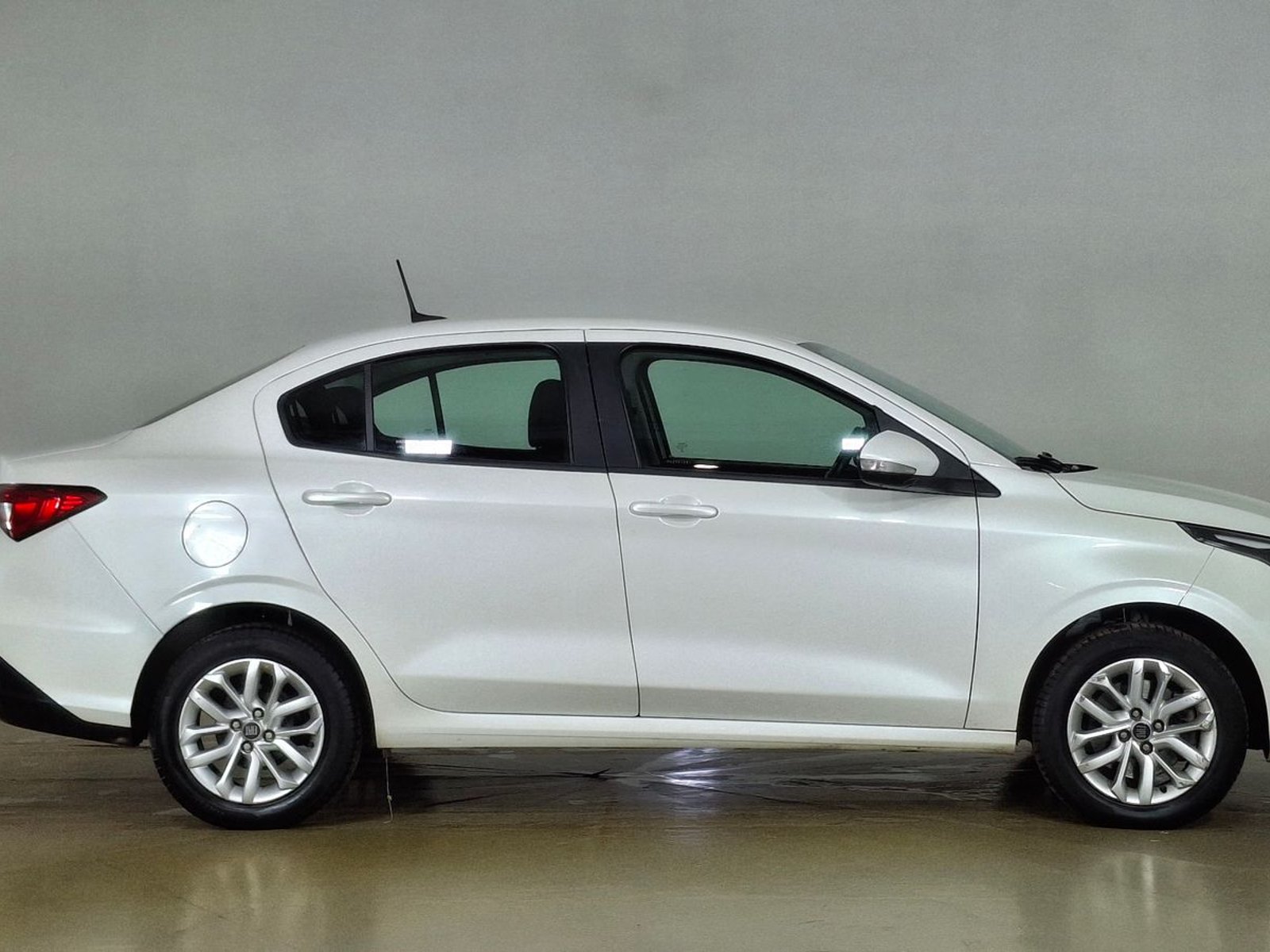 Fiat Cronos 2022 - Foto 4 de 16