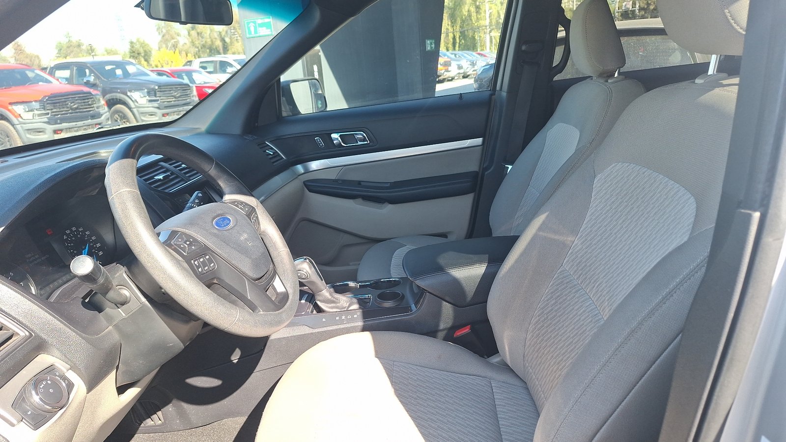 Ford Explorer 2019 - Imagen 15 de 16