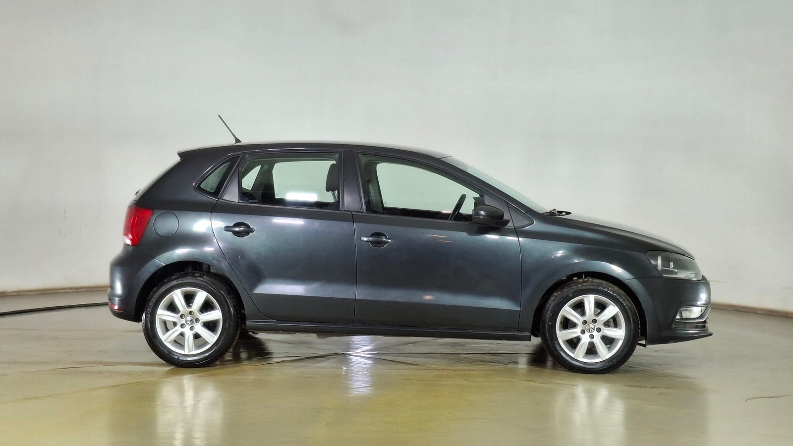 Volkswagen Polo 2017 - Imagen 4 de 15