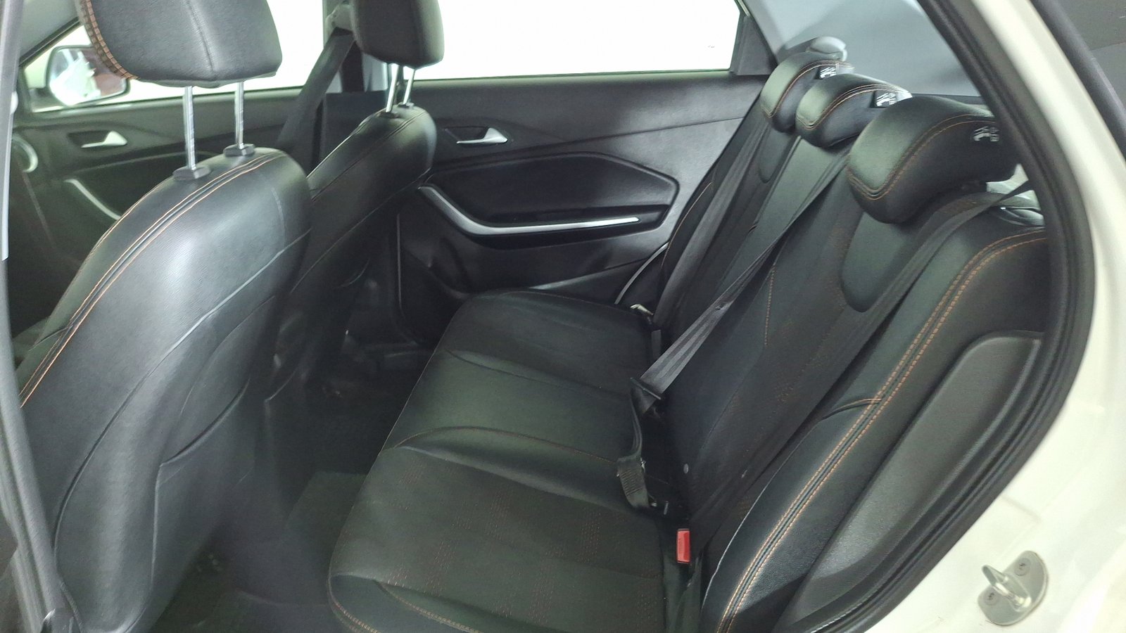 Chery Tiggo 2 2023 - Imagen 14 de 16