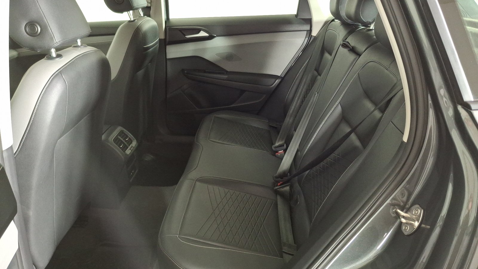 Volkswagen Taos 2024 - Imagen 14 de 16