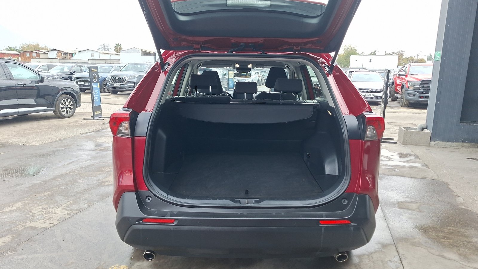 Toyota RAV4 2022 - Foto 4 de 15