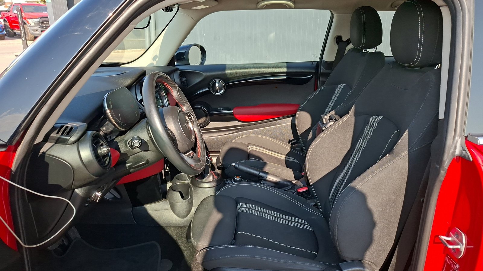 Mini Cooper 2021 - Imagen 14 de 16