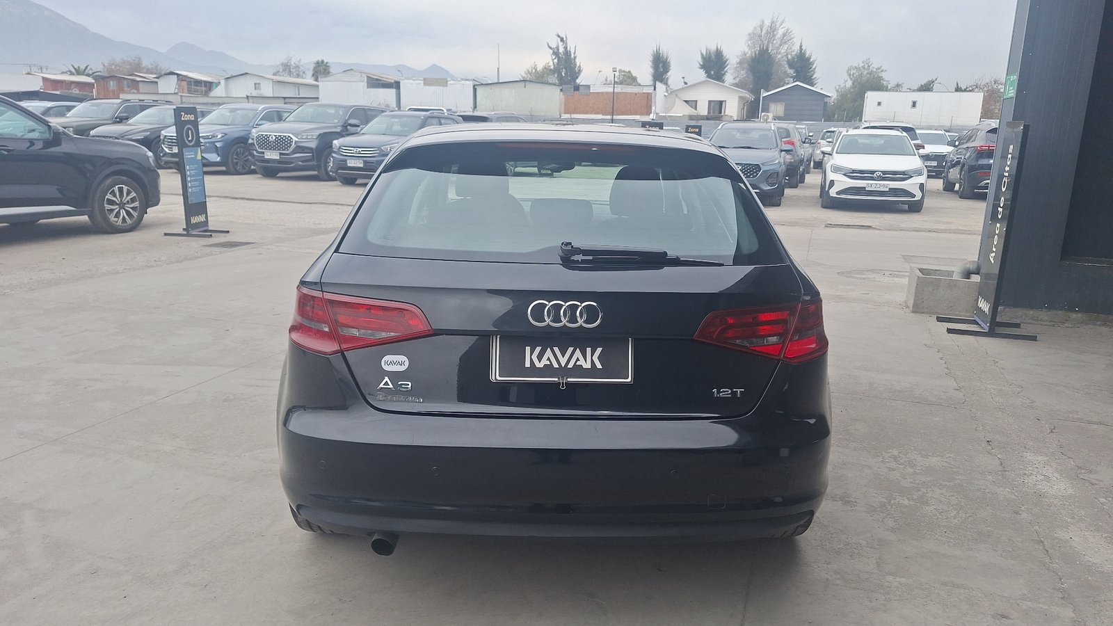 Audi A3 2015 - Foto 3 de 14