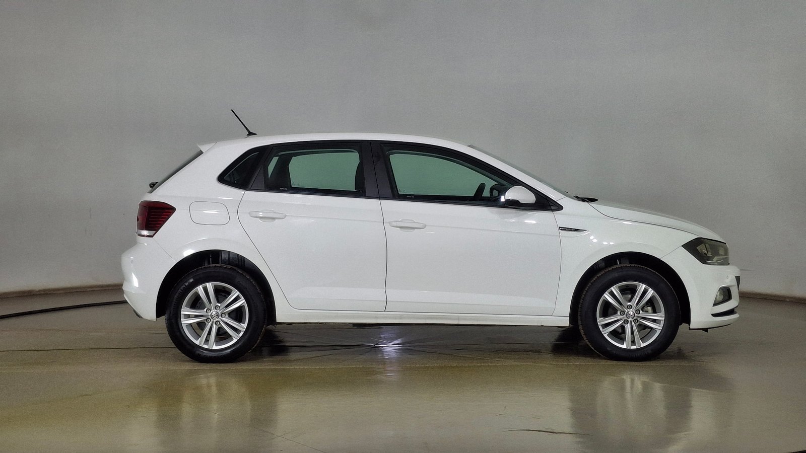 Volkswagen Polo 2023 - Foto 4 de 15