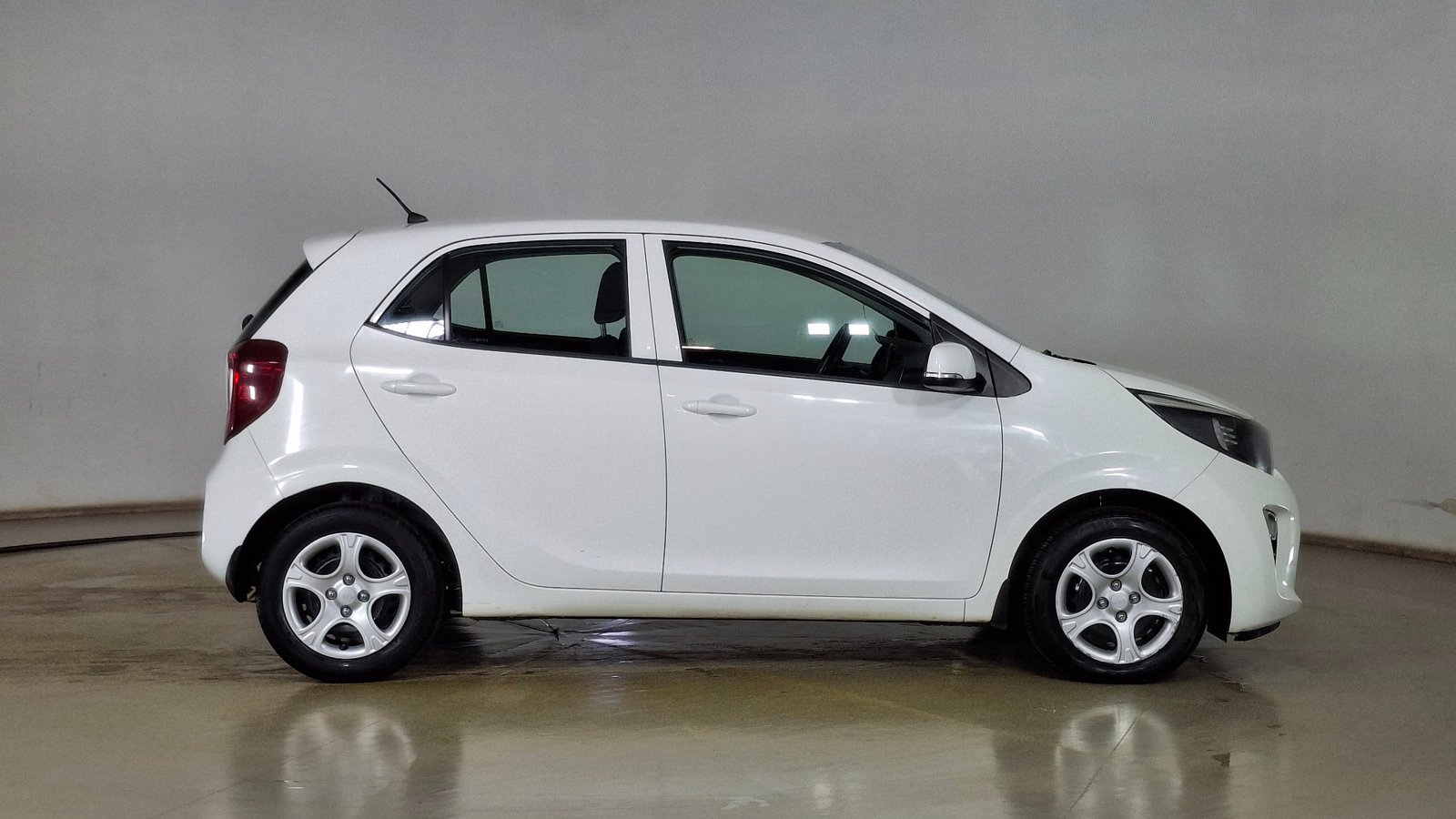 Kia MORNING 2020 - Foto 4 de 16