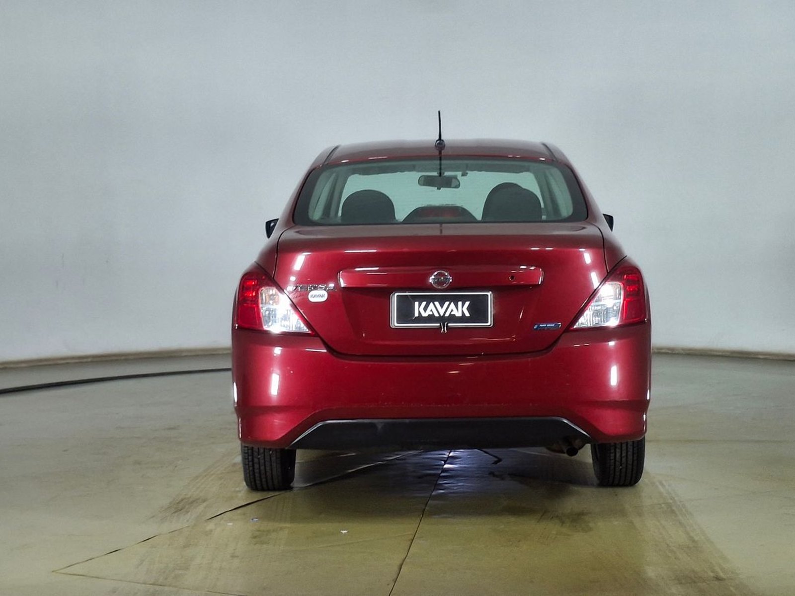 Nissan Versa 2016 - Foto 5 de 15