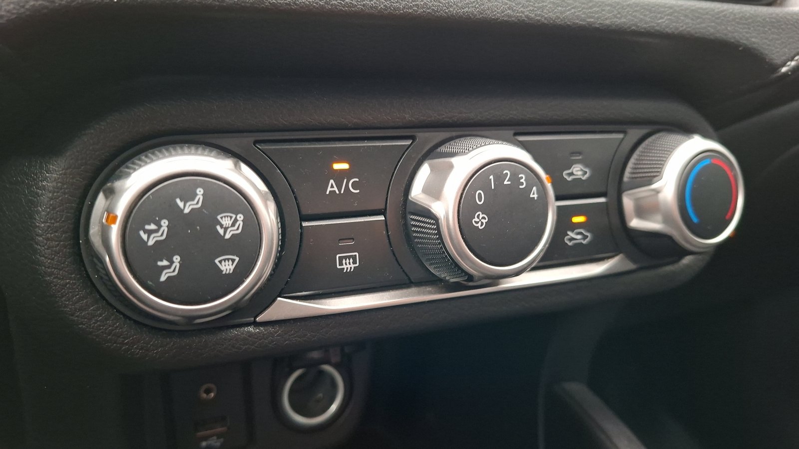 Nissan Versa 2022 - Imagen 14 de 14
