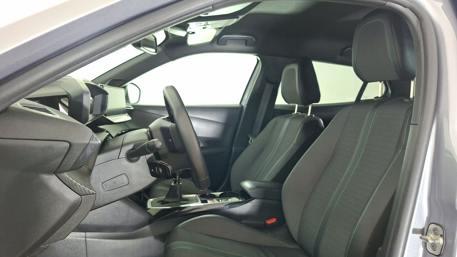 Peugeot 2008 2023 - Imagen 14 de 17