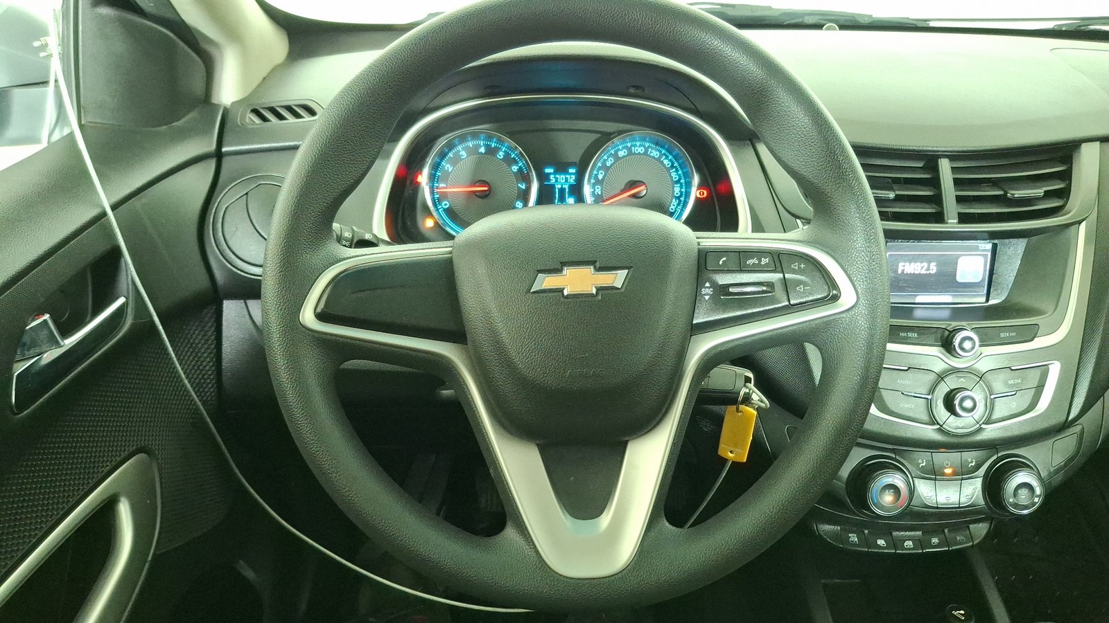 Chevrolet Sail 2021 - Imagen 8 de 15