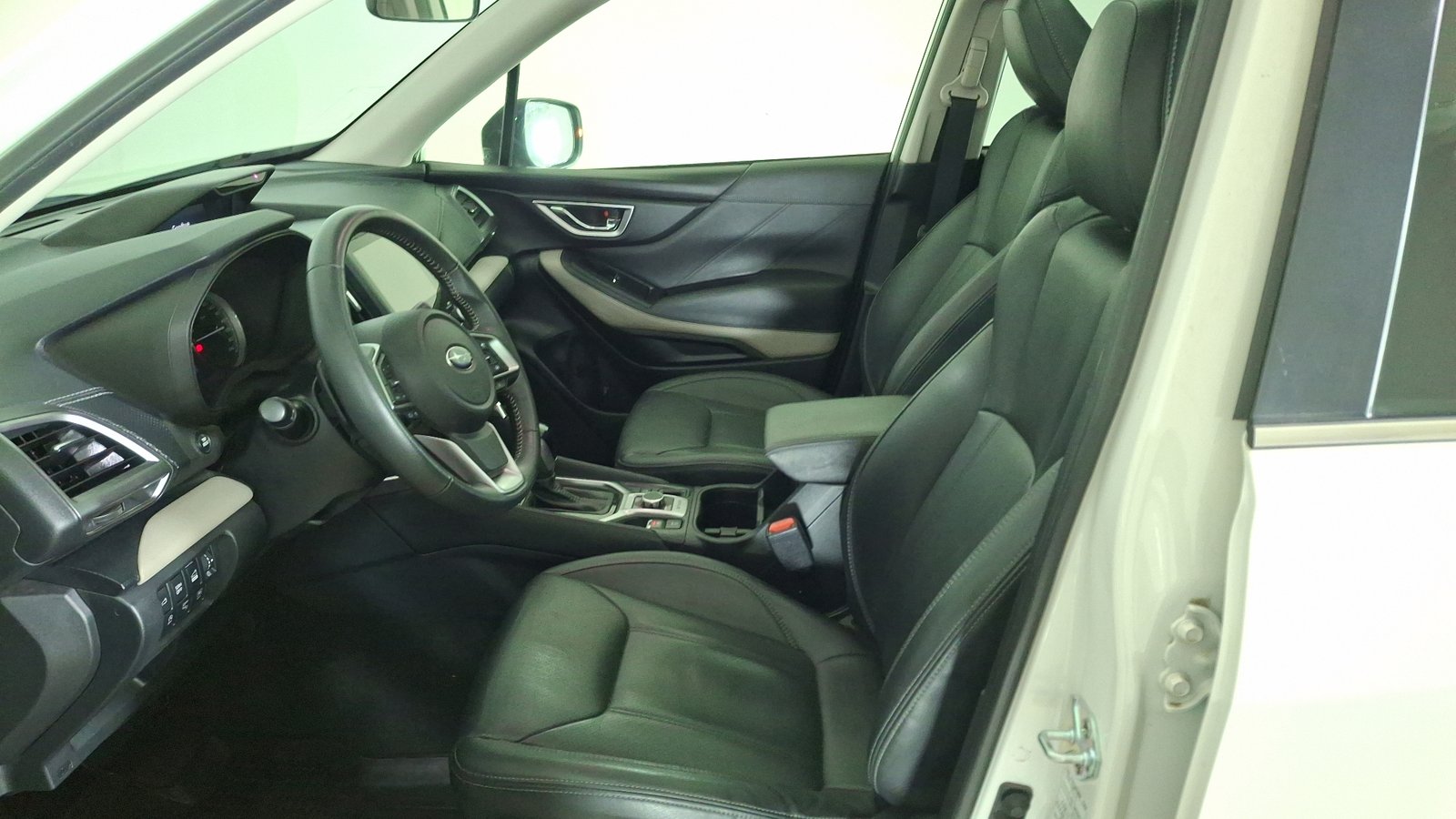 Subaru Forester 2025 - Imagen 14 de 17