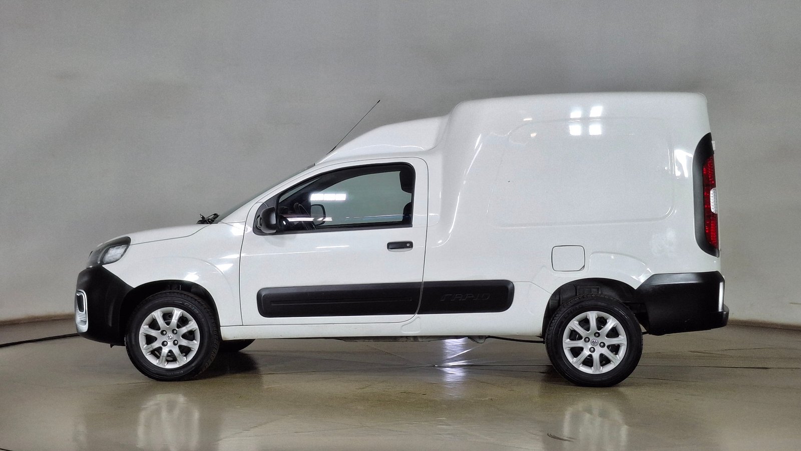 Ram VAN 700 2023 - Imagen 7 de 15