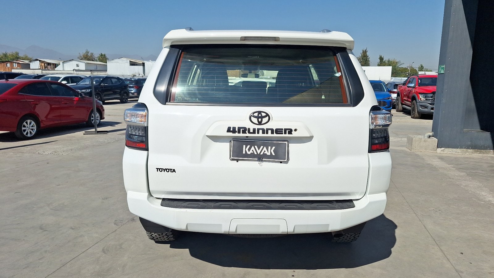 Toyota 4Runner 2022 - Imagen 3 de 16