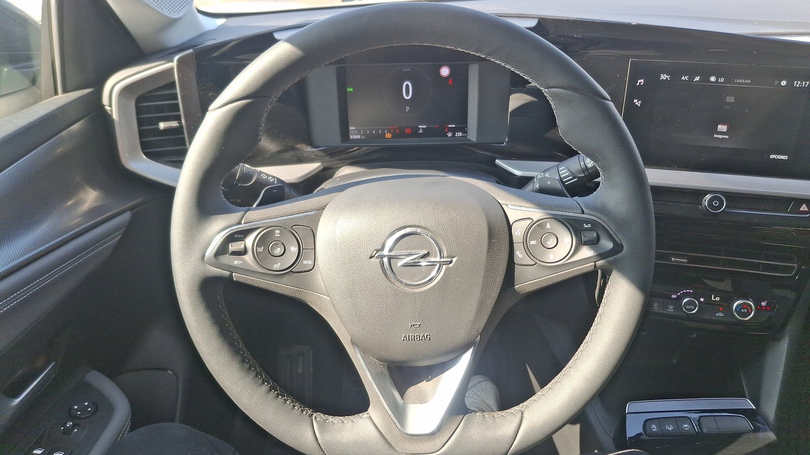 Opel Mokka 2025 - Imagen 8 de 16