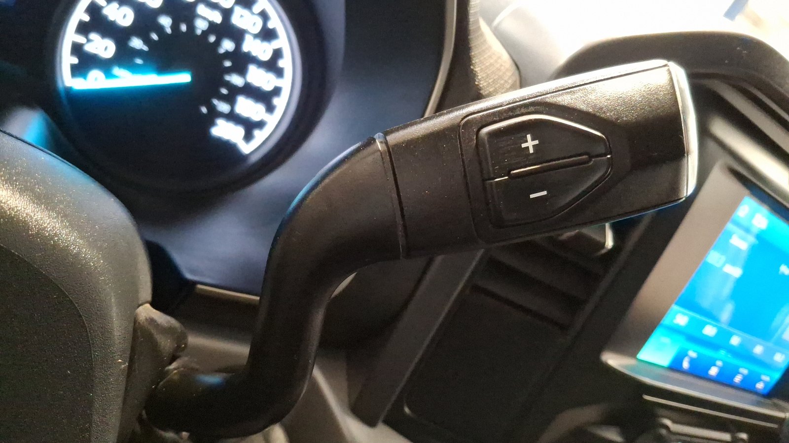 Ford F-150 2023 - Imagen 11 de 16