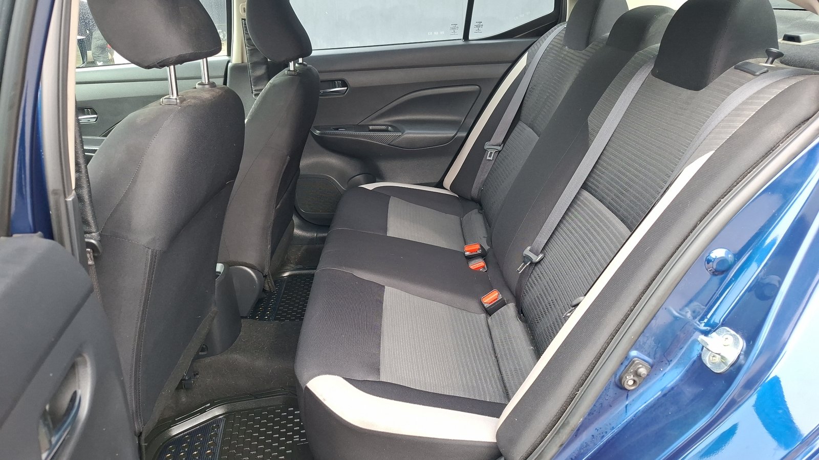 Nissan Versa 2021 - Imagen 14 de 15