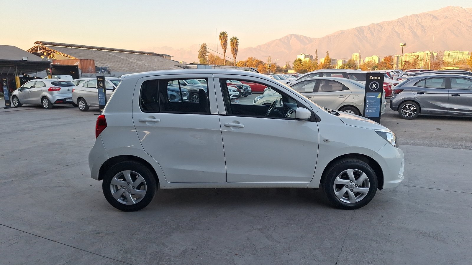Suzuki Celerio 2019 - Imagen 5 de 13