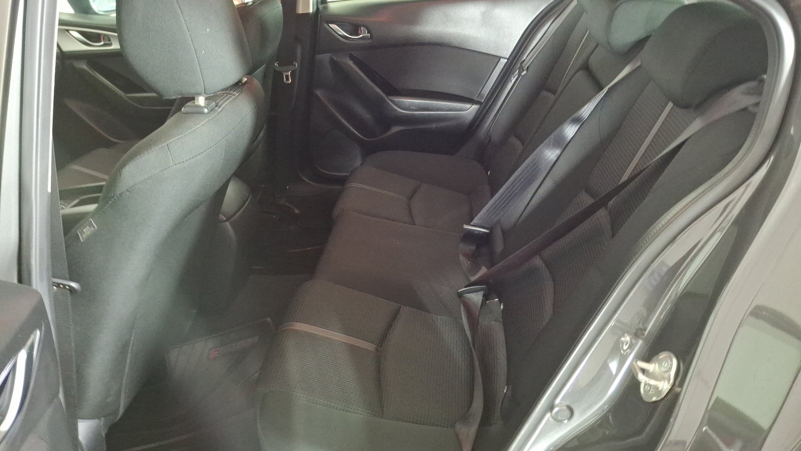 Mazda Mazda 3 2019 - Imagen 14 de 16